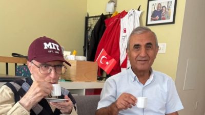 Aziz Sancar’dan Cavit Dağdeviren’e geçmiş olsun ziyareti