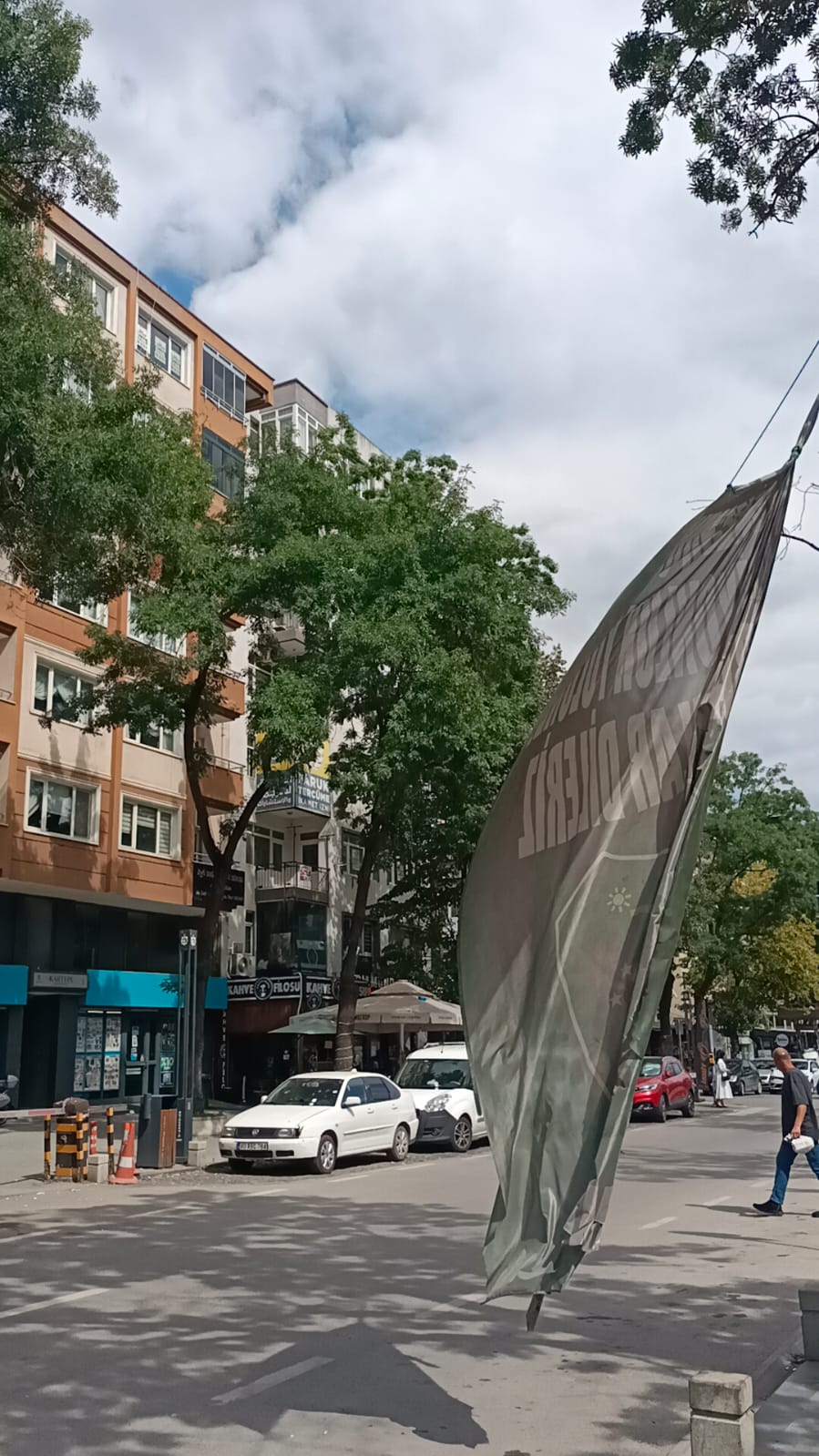 Kocaelispor’un Süper Lig yolunda başlayan coşkulu destek, şehrin dört bir