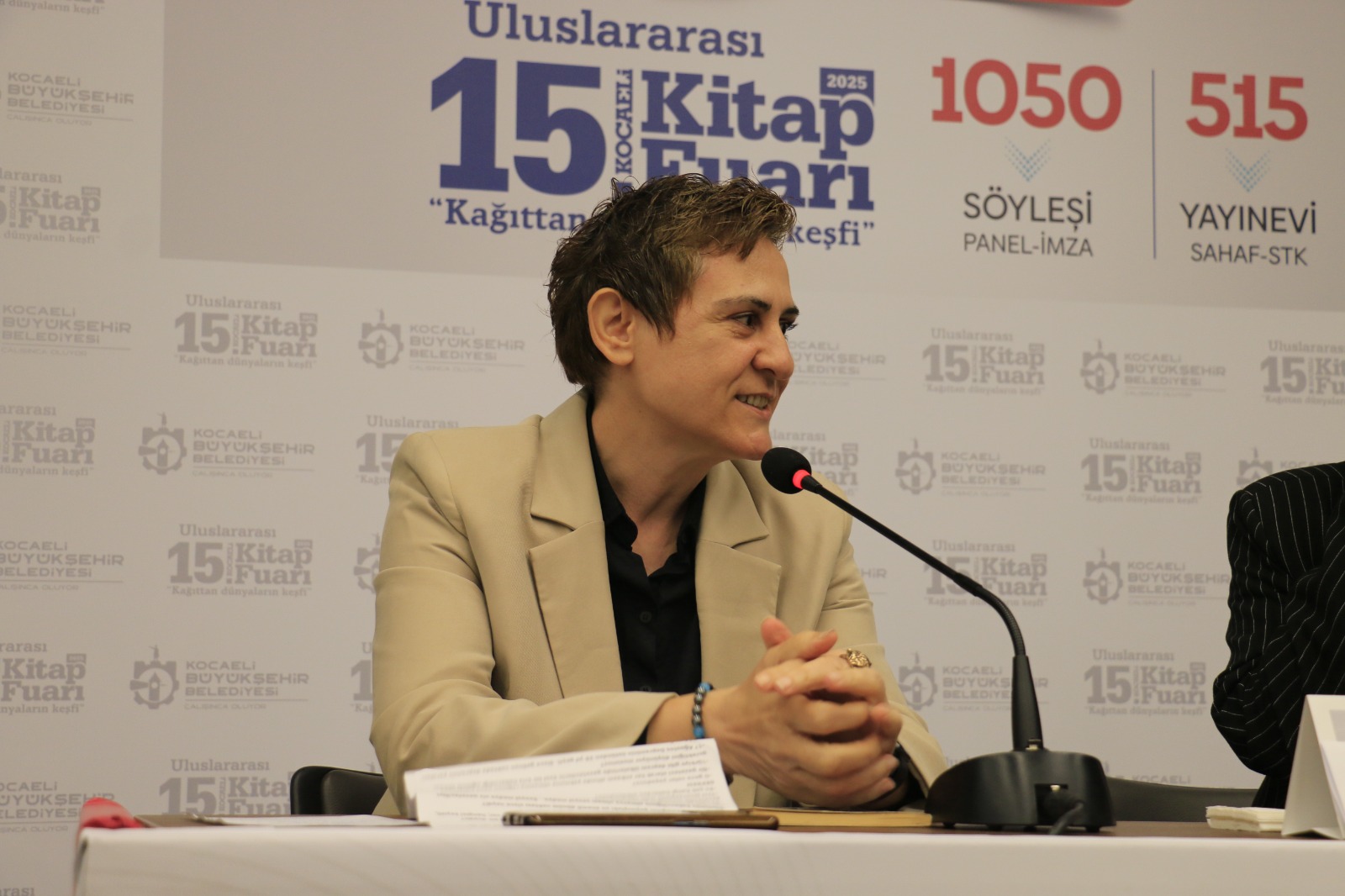 Uğur Ulusoy yazar fotoğrafı