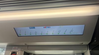 Kocaeli’de ulaşım ağına taraftar heyecanı da eklendi. Tramvay hattında artık