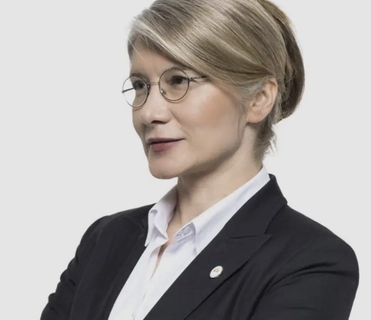 Siyasette dikkat çeken geri dönüş… CHP’den ayrılıp kendi partisini kuran