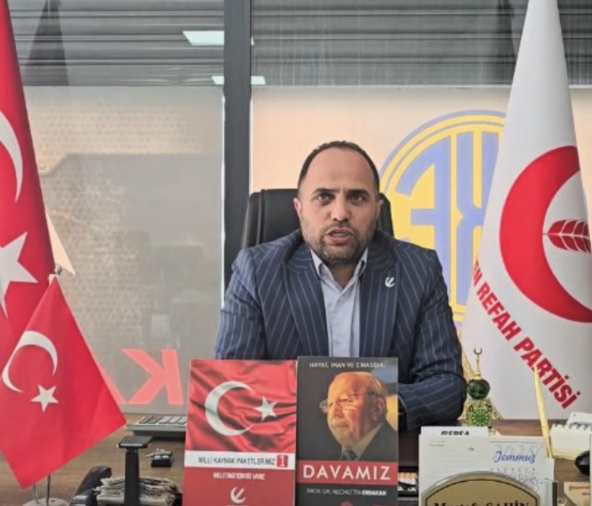 Yerel yönetimlere yönelik eleştiriler bir kez daha gündeme geldi. Yeniden