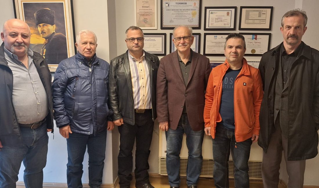 Kocaeli’nin tanınmış isimlerinden Mali Müşavir Ahsen Okyar, amcası Mustafa Okyar’ın