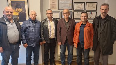 Kocaeli’nin tanınmış isimlerinden Mali Müşavir Ahsen Okyar, amcası Mustafa Okyar’ın