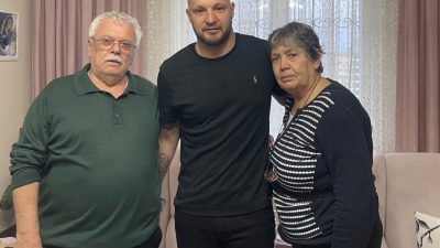 Kocaelispor’un kaptanı Gökhan Değirmenci, hayatını kaybeden Cem Özer’in ailesini ziyaret