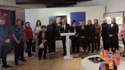 Aydili Sanat Derneği’nin sulu boya atölyesi eserleri İzmit’te görücüye çıktı;