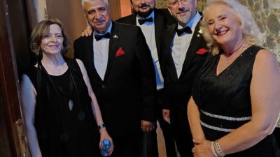 Gölcük’te düzenlenen “Yaza Merhaba” konserinde Türk Sanat Müziği’nin seçkin eserleri